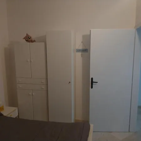 Apartment Leone