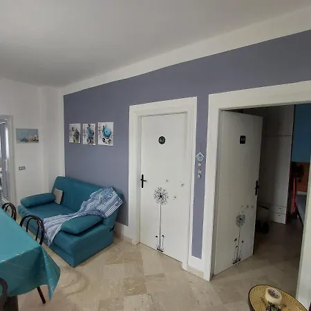 Leone Apartamento *