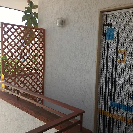 Leone Apartamento